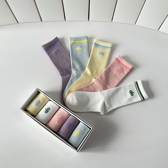 Alo Mid-Calf Socks - Picture 9 of 9